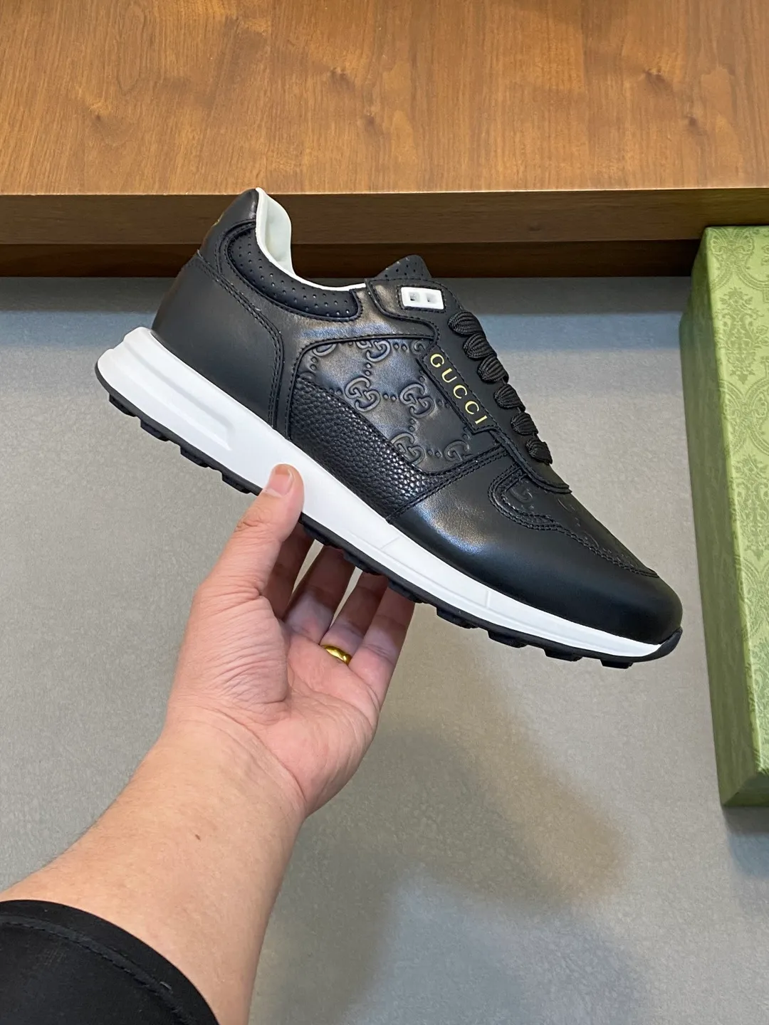 Factory price: 460💰[Gucci] Gucci - High-end quality original order - Upper: Nappa calfskin, pebbled calfskin, computer embroidered brand totem - Inner: water-dyed cowhide - Outsole: ultra-light T men's shoes 💰U·Rubber; two-color molded outsole - Super high quality control·Fine workmanship: highlighted (high-end·luxury·grade) -Size: 38-45